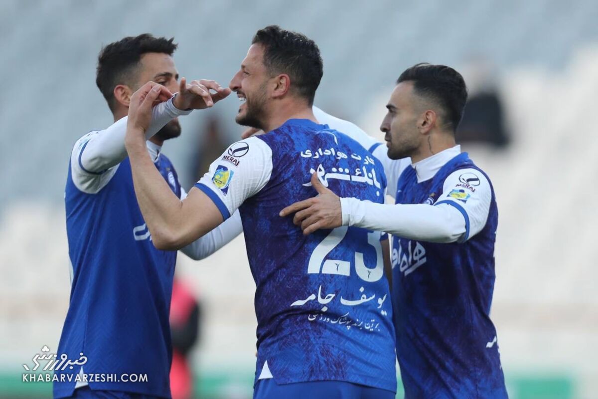 اخبار بد از استقلال | مهاجم محبوب فرهاد در آستانه جدایی از استقلال
