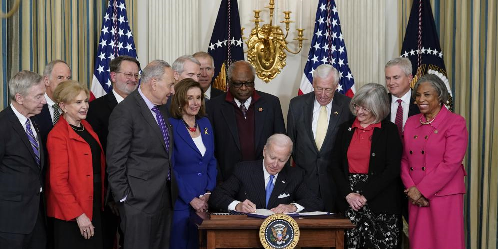  پلوسی در آستانه سفر به تایوان کرونا گرفت 