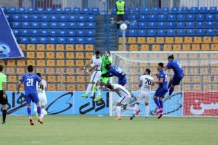 پخش زنده/ گل‌گهر 0 – استقلال 0