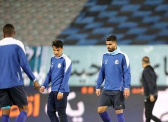 باشگاه استقلال به دنبال تمدید قرارداد ستاره جنجالی فرهاد مجیدی
