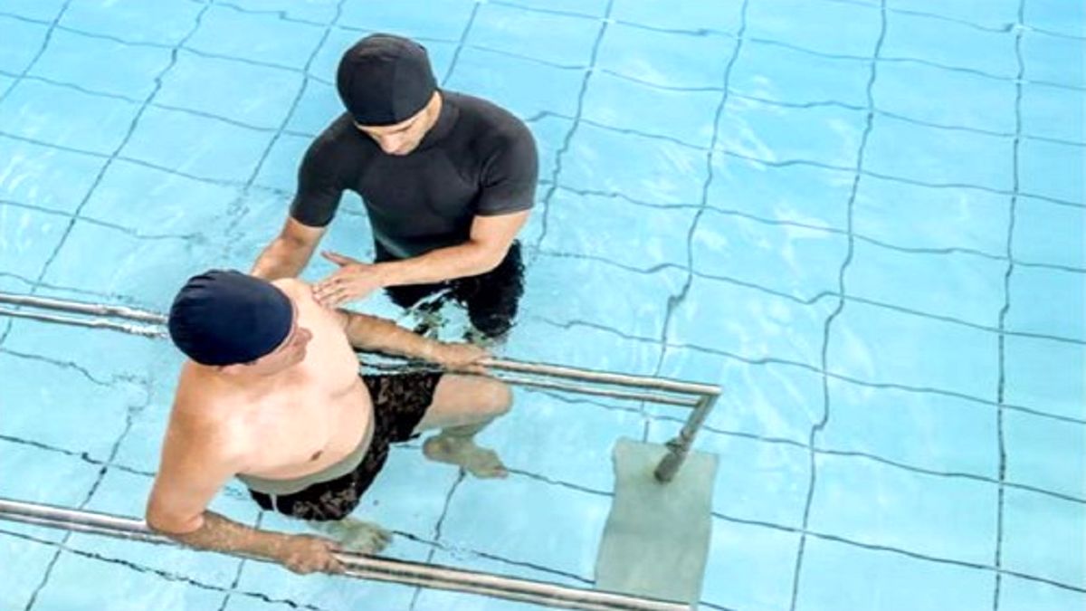 جزئیات آب‌درمانی بیرون از آب