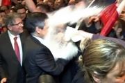 حمله یک مخالف به نامزد انتخابات ریاست‌جمهوری فرانسه
