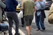 حضور مسئول عالیرتبه با شلوارک در محل مذاکرات! +فیلم