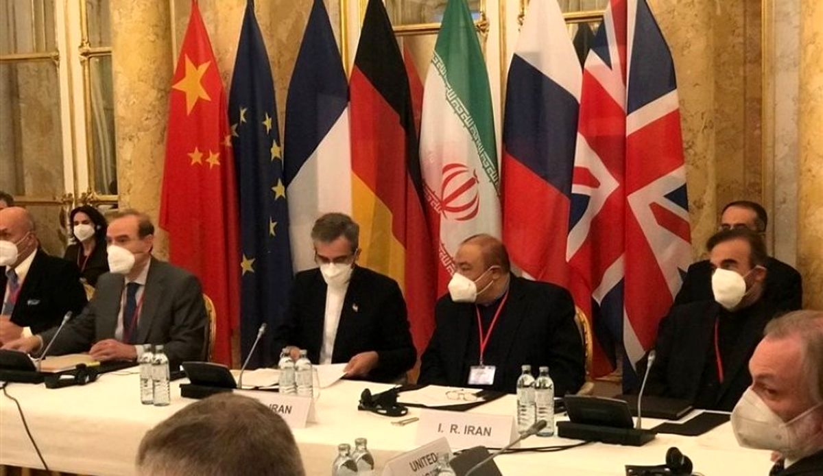 دیپلمات ارشد ایرانی: بن بستی در مذاکرات نمی بینیم