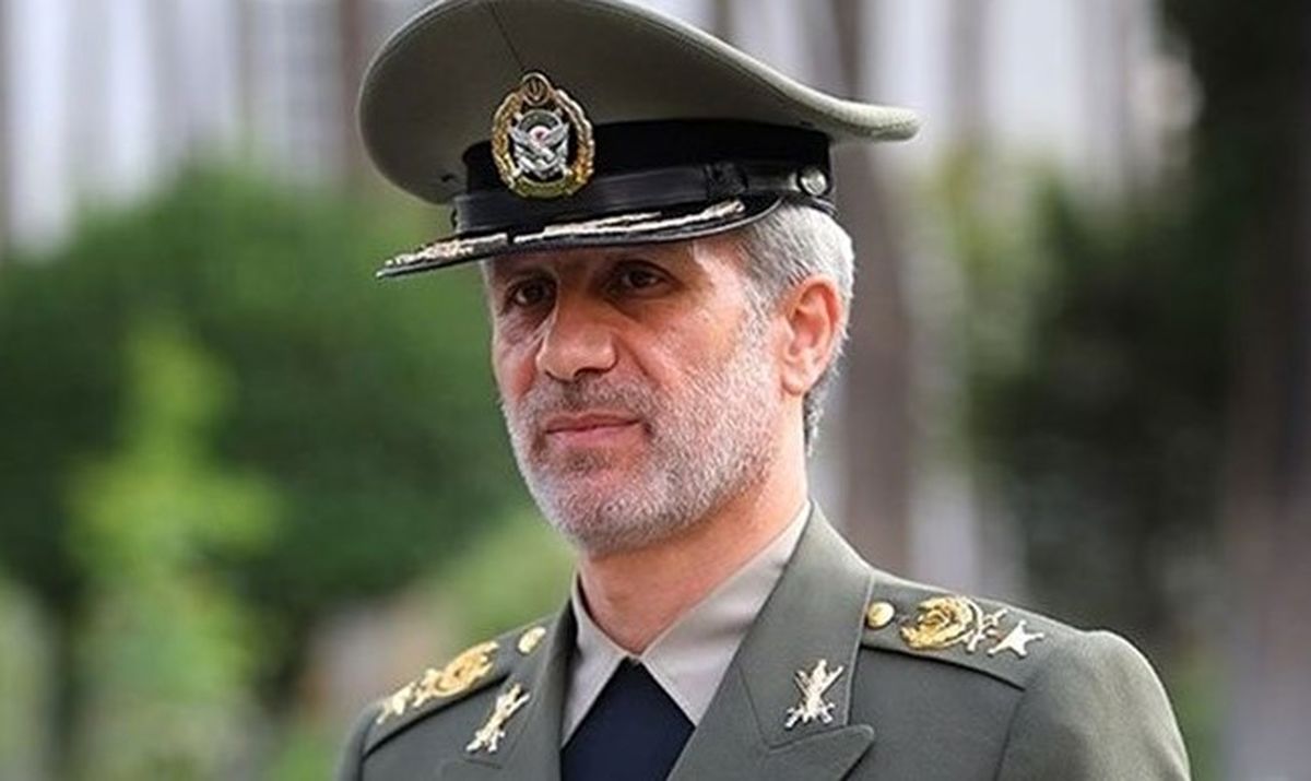پیام تسلیت وزیر دفاع به سردار حاجی‌زاده