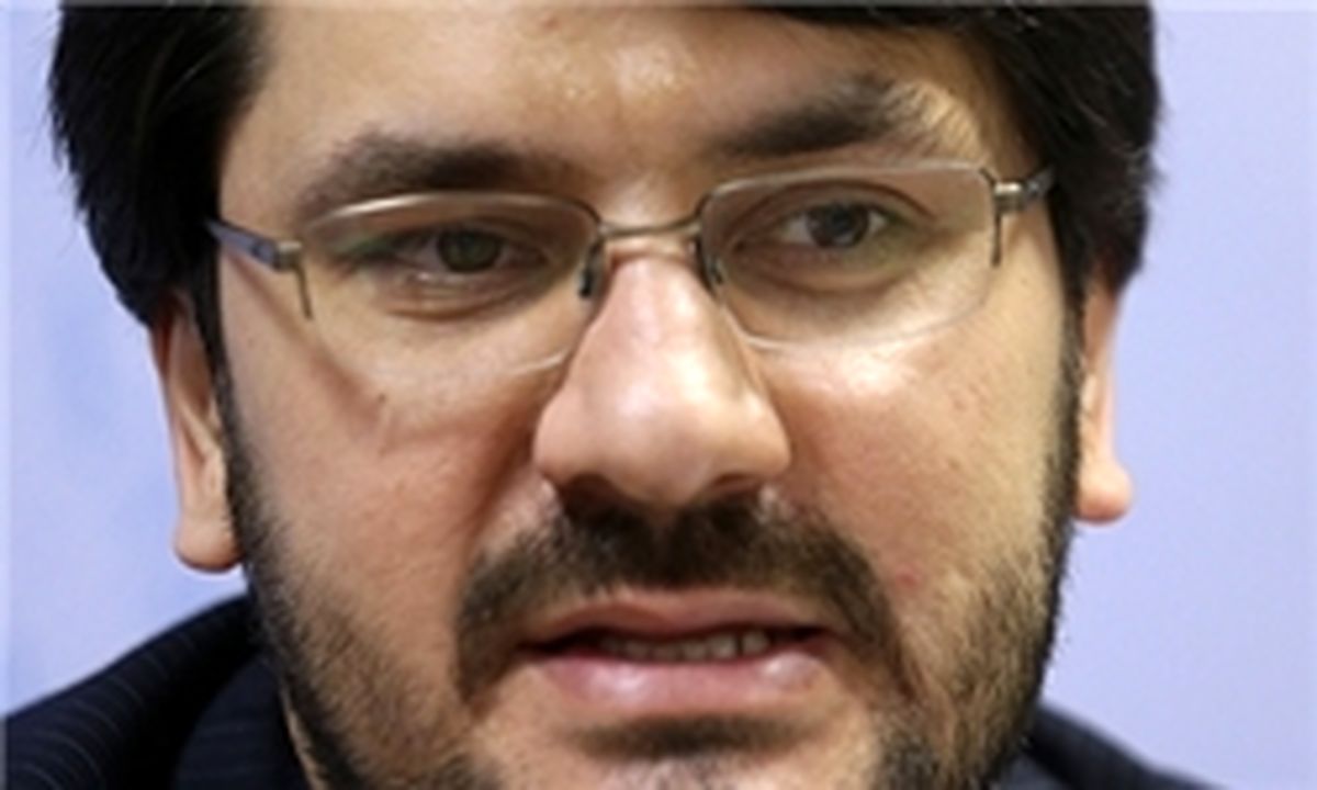امروز جوانان با مشکلات فراوانی دست و پنجه نرم می کنند