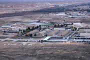 آمریکا عین‌الاسد را تخلیه می کند