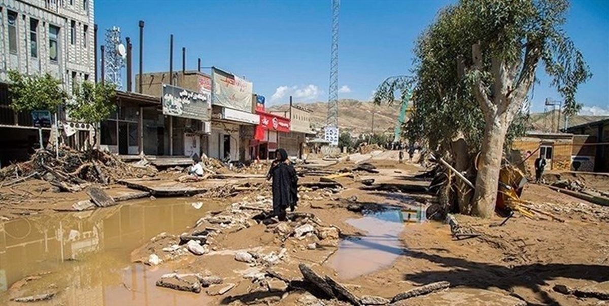 کمک‌های کشور عمان برای سیل زدگان ایران/ عکس