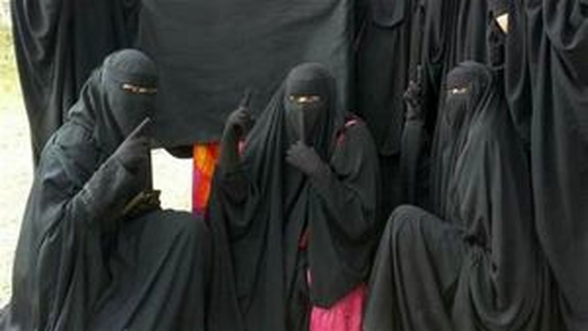 نویسنده روس عضو گروه داعش کشته شد+عکس 