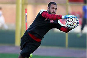 دروازه بان سابق پرسپولیس: امیدوارم دربی را استقلال ببرد!