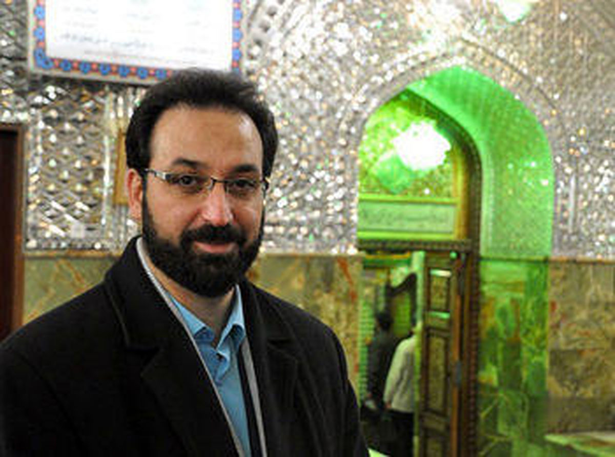 مجری شناخته شده تلویزیون، عزادار شد