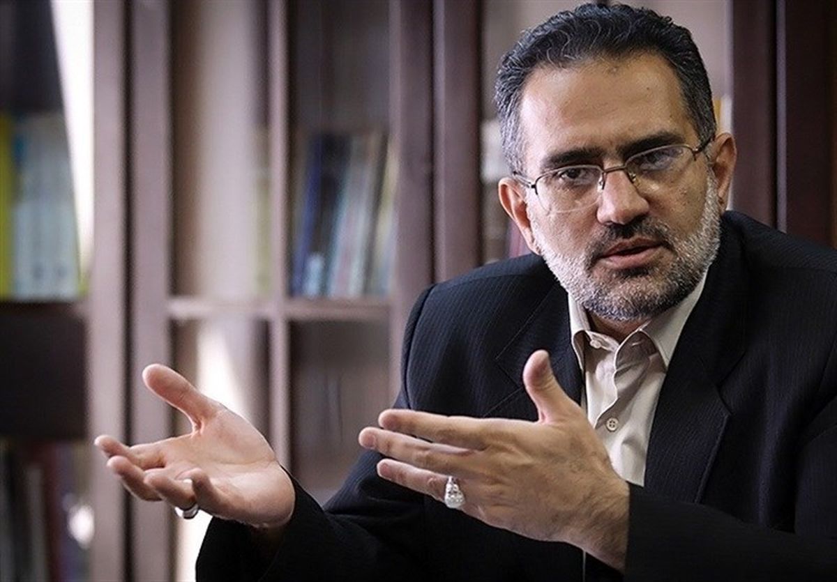 حسینی: اصلاح‌طلبان در آزمون خدمت به مردم شکست خوردند