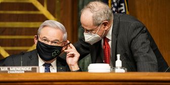  لغو دو اختیار جنگی رئیس‌جمهور آمریکا 