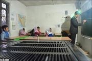 ۷۵۰ کلاس درس گلستان با بخاری نفتی گرم می شود