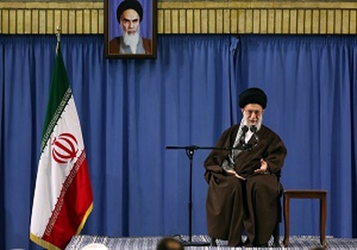 جمعی از مداحان اهل بیت با رهبر انقلاب دیدار می‌کنند