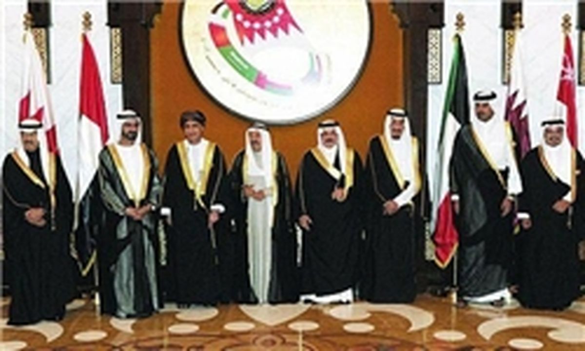 کاهش صادرات و واردات قطر به دلیل مناقشه با کشورهای عربی