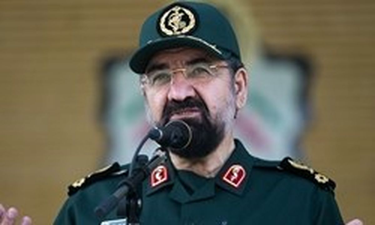 هشدار محسن رضایی به انگلستان/با ایران سرشاخ نشوید