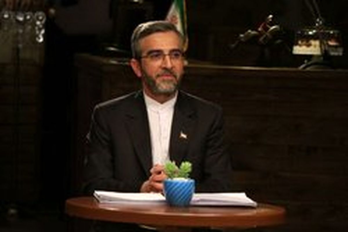 باقری کنی جایگزین جواد لاریجانی شد