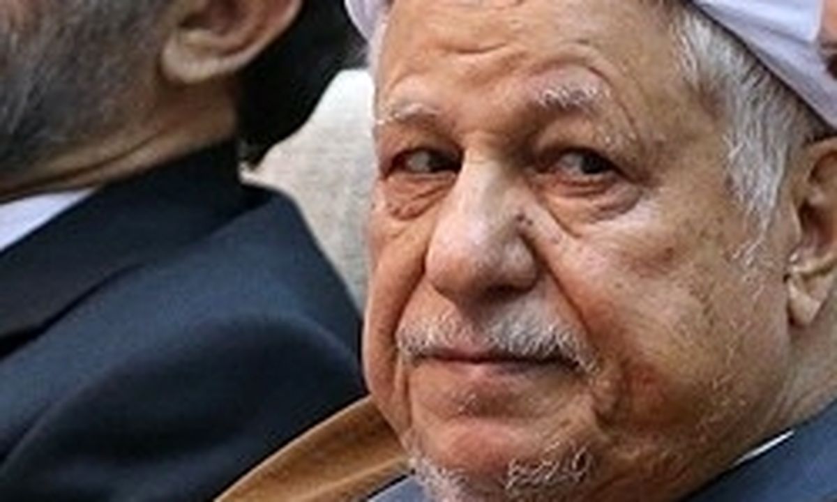 آقای هاشمی از تکرار ادبیات دشمن خسته نشدید؟!