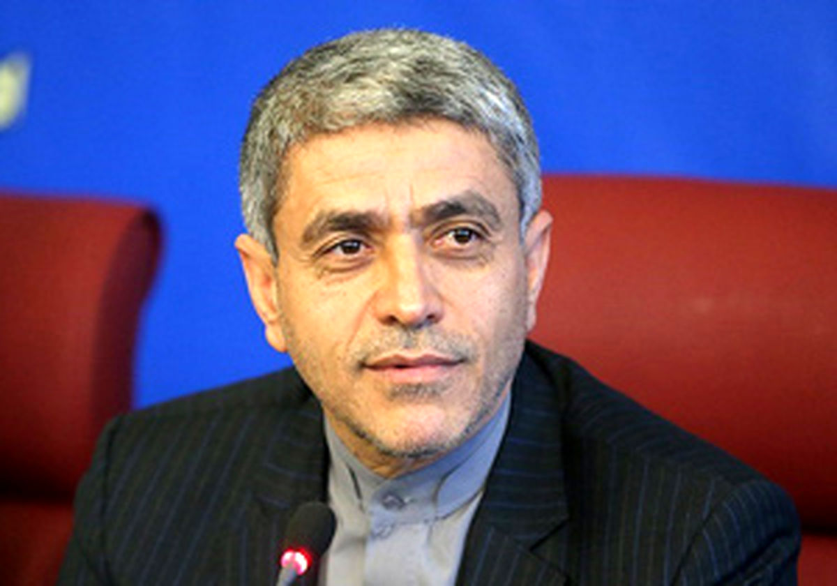 وزیر
اقتصاد وارد اصفهان شد
