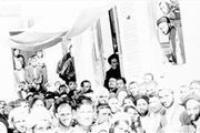 روزی که امام از حصر آزاد شد+تصاویر 