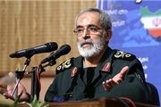 نباید در مقابل دشمن کوتاه آمد