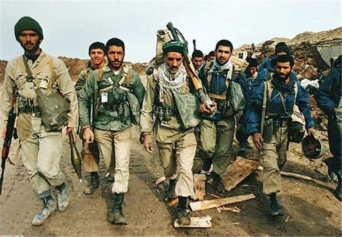 ظفرمندی مردم انقلابی ایران در جنگ تحمیلی و در مقابل اتحاد شوم 