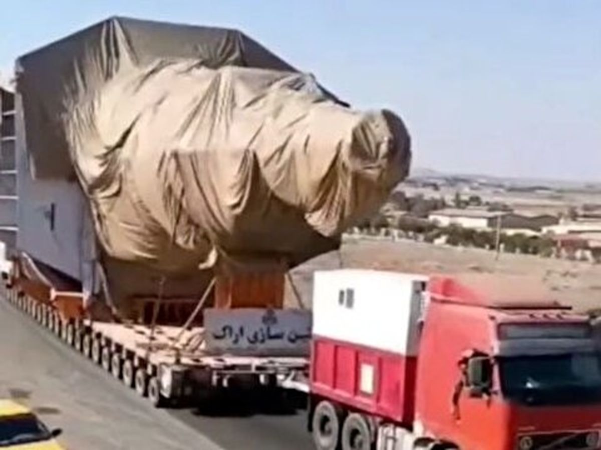 انتقال محموله غول پیکر از کرمان که پر بازدید شد+فیلم