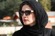 
چهره غم‌زده مینا ساداتی روی پوستر فیلم پرسروصدای جشنواره 38/ عکس
