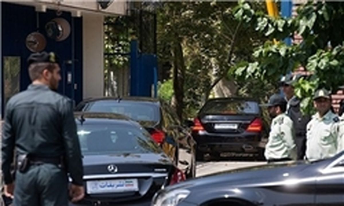 همه چیز درباره تیم حفاظت شخصیتهای نظام/از اسکورت پوتین تا غذای سیاستمداران