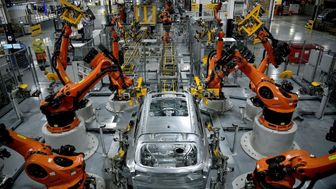 کاهش تولیدات کارخانه‌ای آمریکا رکورد دوره کرونا را هم شکست