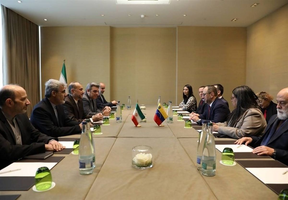 ایران از حق انتخاب ملت ونزوئلا بدون مداخله خارجی حمایت می‌کند