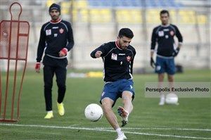 بازیکن پرسپولیس: به مس رفسنجان فکر می کنیم نه استقلال!