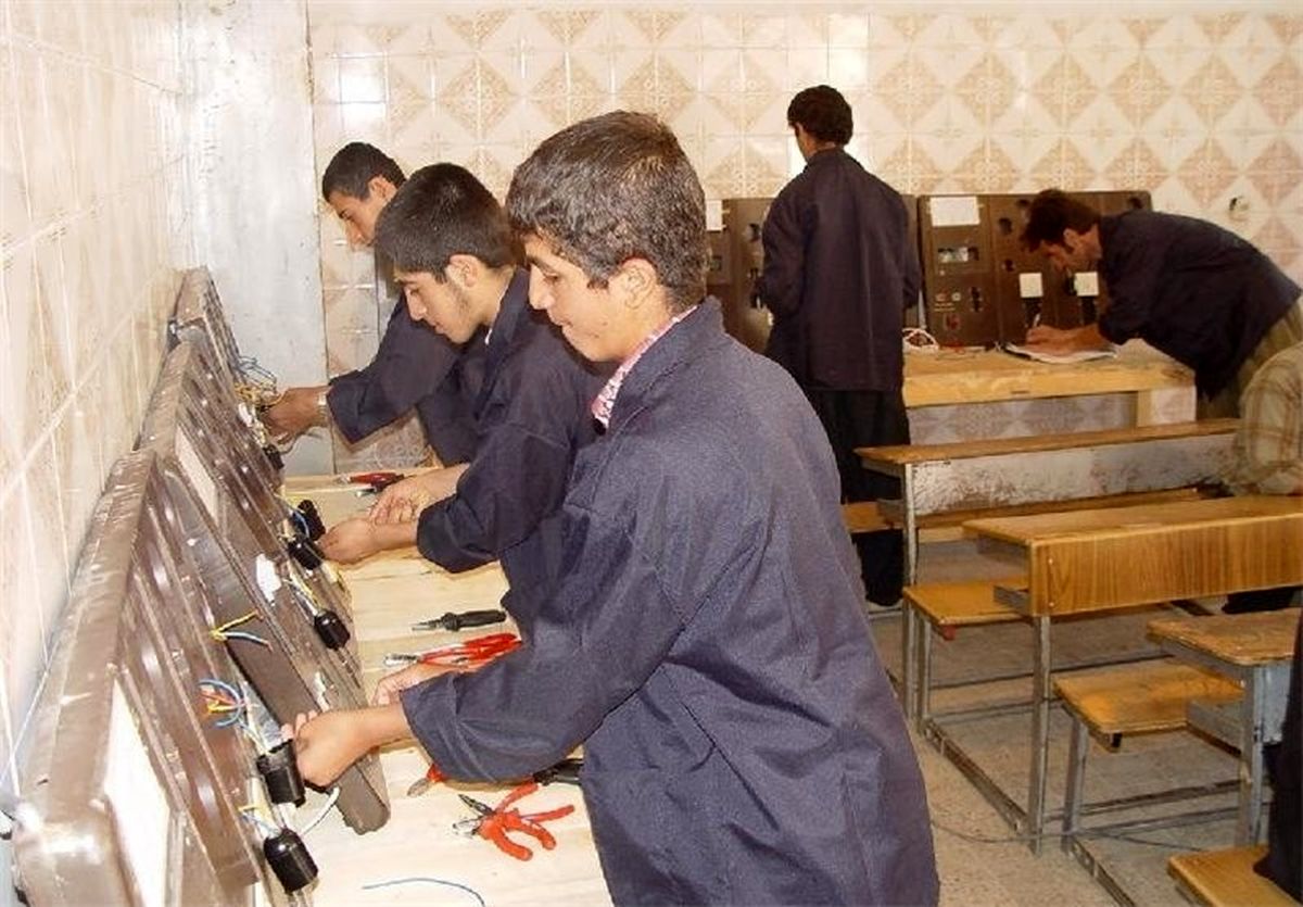 جای خالی مهارت آموزی در مدارس