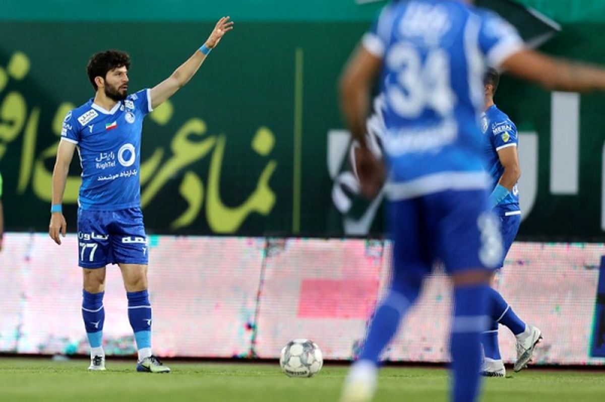 هنرنمایی ماشاریپوف در جریان بازی با ملوان+عکس