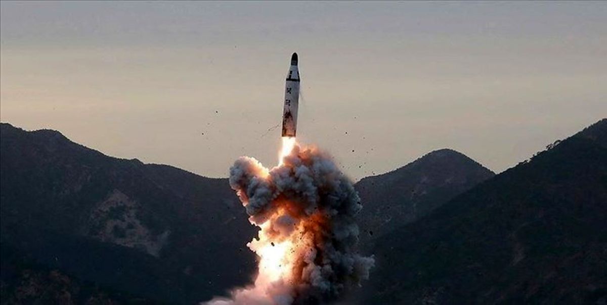 کره شمالی دو موشک بالیستیک شلیک کرد