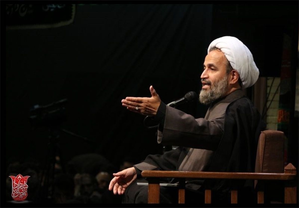 لازم نیست نمازشب‌خوان باشی تا دشمنی آمریکا را بفهمی