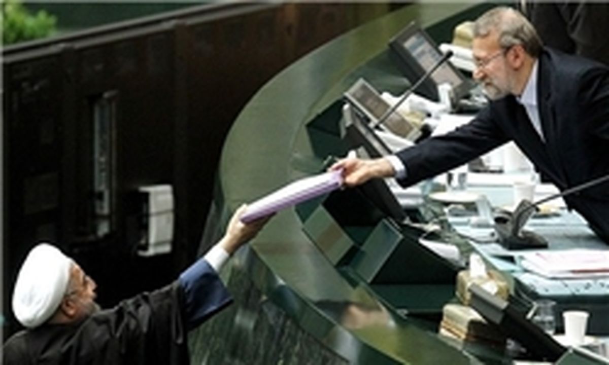 تاخیر دولت در ارائه لایحه بودجه حداقل 35 روزه می شود/ سه خلف وعده دولت