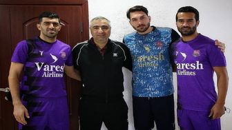 تصویری از مسعود شجاعی در تمرین عصر امروز نساجی