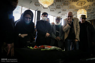 w9GUNrjpE3Nd