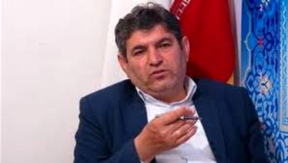 اصرار نمایندگان و نائب رئیس مجلس بر مطرح شدن سوال از روحانی در مجلس/ تحویل سوال به لاریجانی