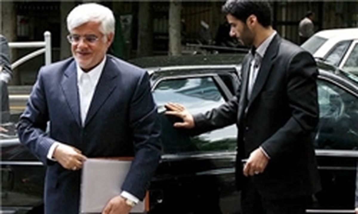 کسانی که فکر می‌کنند صلاحیتشان تایید نمی‌شود وارد میدان نشوند