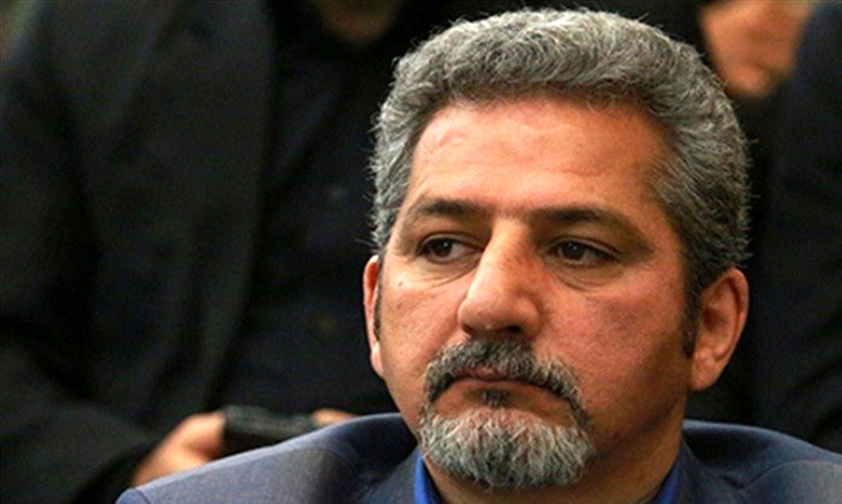  مدیران استقلال برای عکس گرفتن رقابت دارند