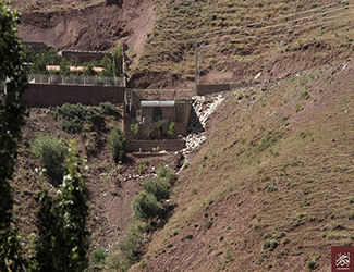 n00438084-r-b-015