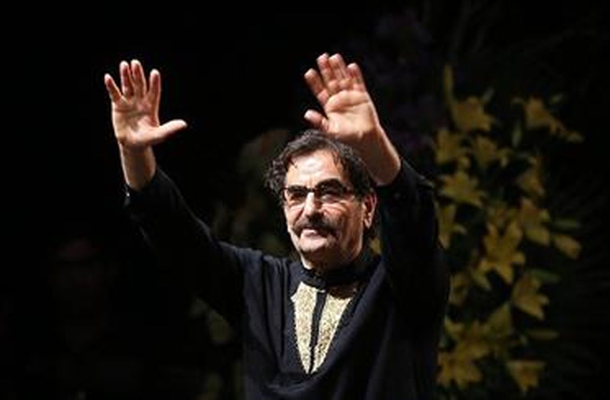 شهرام ناظری برای ترک زبانان می خواند