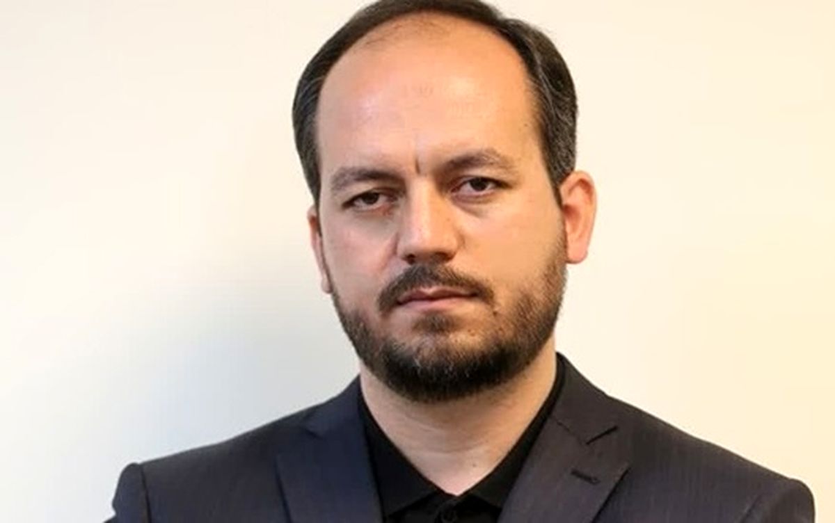 آگاهی‌ دادن نیاز امروز نسل جوان در جنگ ترکیبی و شناختی