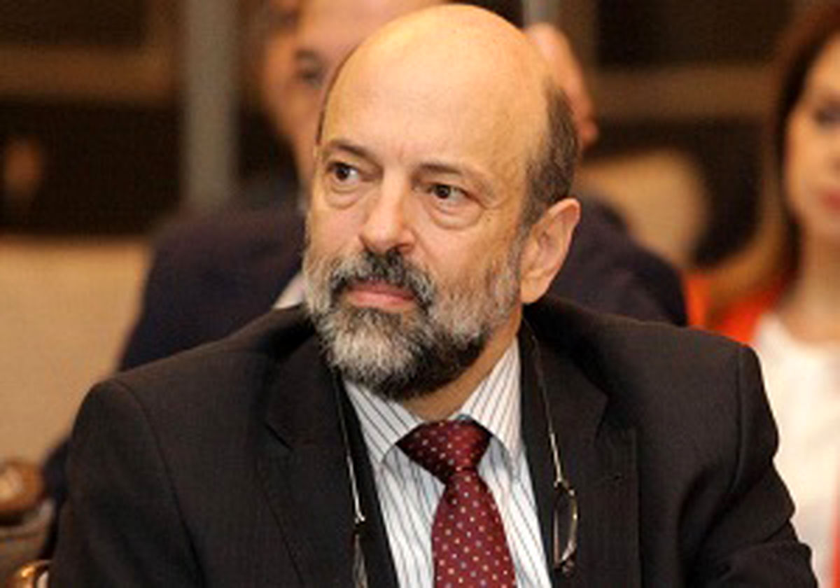 
نخست وزیر اردن ۱۱ وزیر خود را تغییر داد
