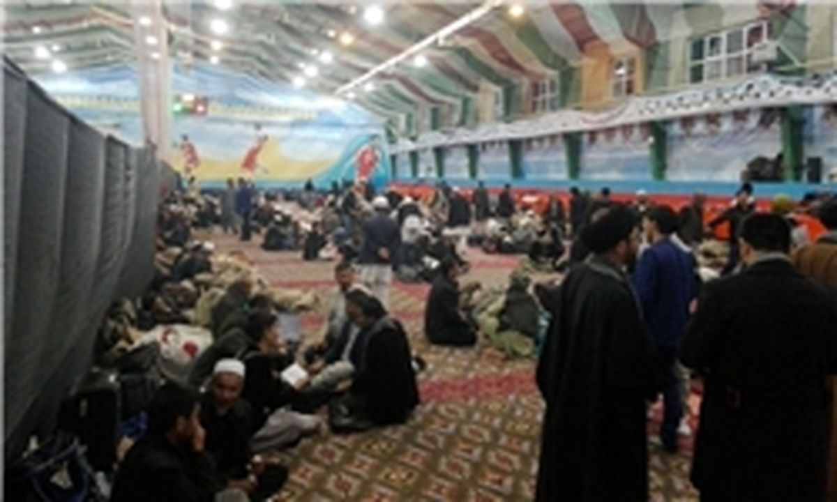 مرز مهران تنها برای زائران بدون روادید و گذرنامه بسته است