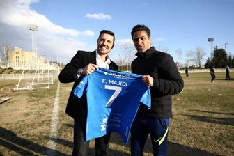 خوشحالی جانواریو از دیدن بازی استقلال