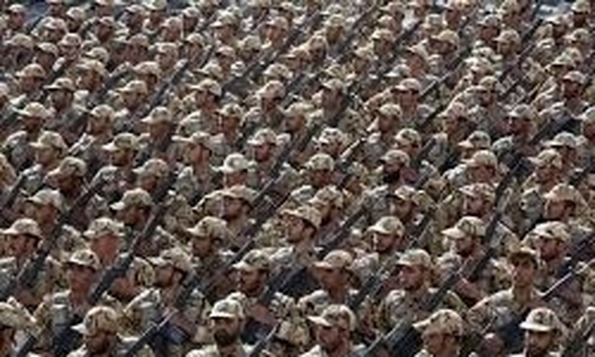 اکسپرس: ایران دارای هشتمین ارتش بزرگ دنیاست